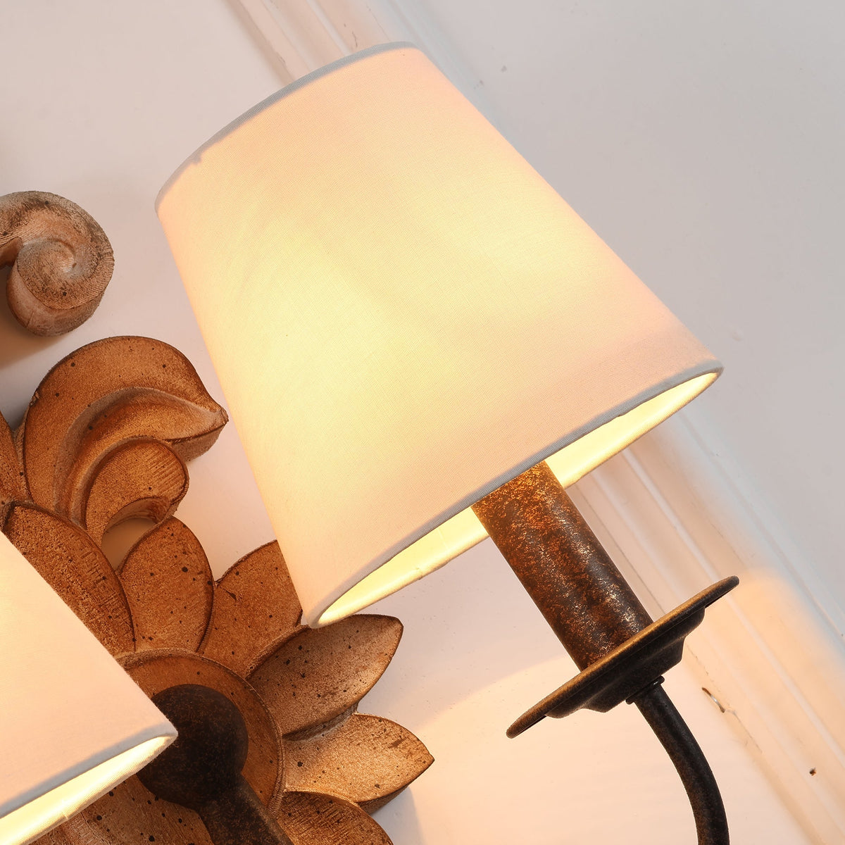 Vadora Postmodern luxe wandlamp
