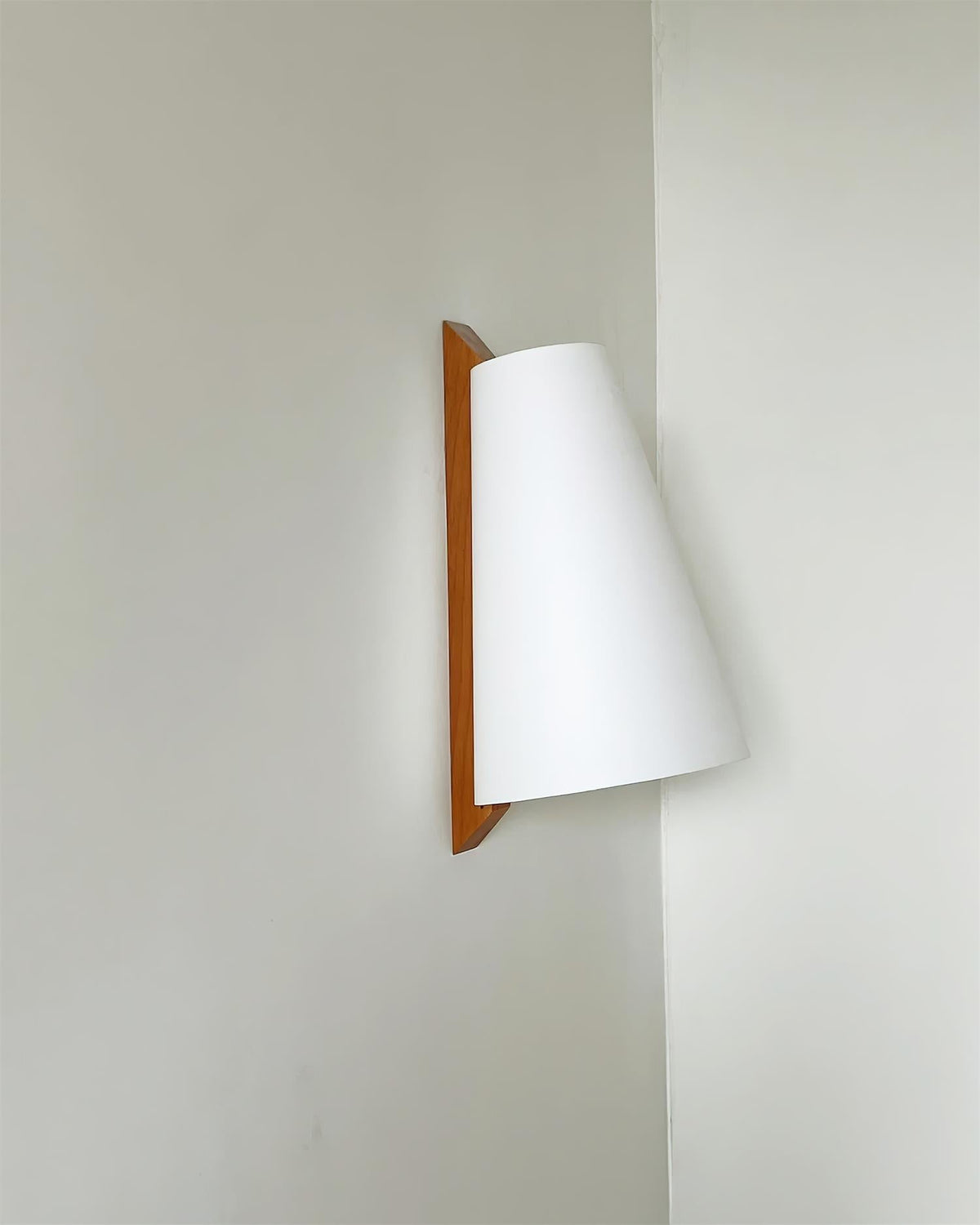 Calirette wandlamp