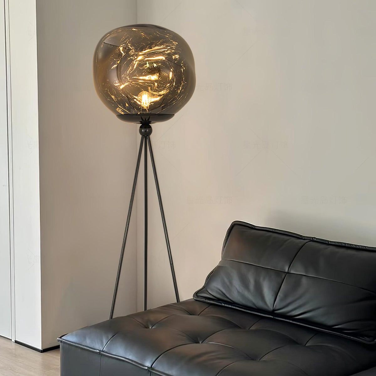 Renanira vloerlamp