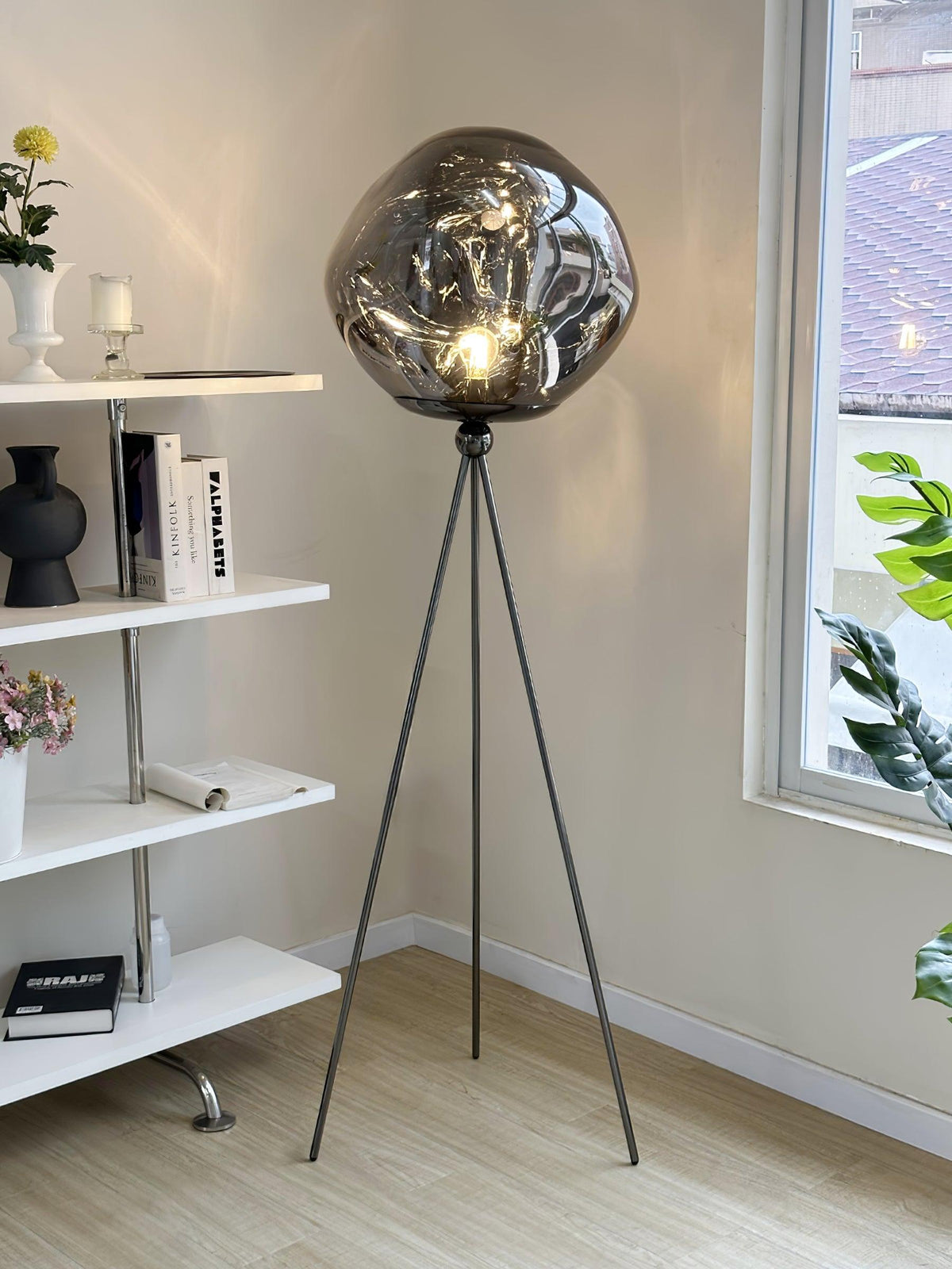 Renanira vloerlamp
