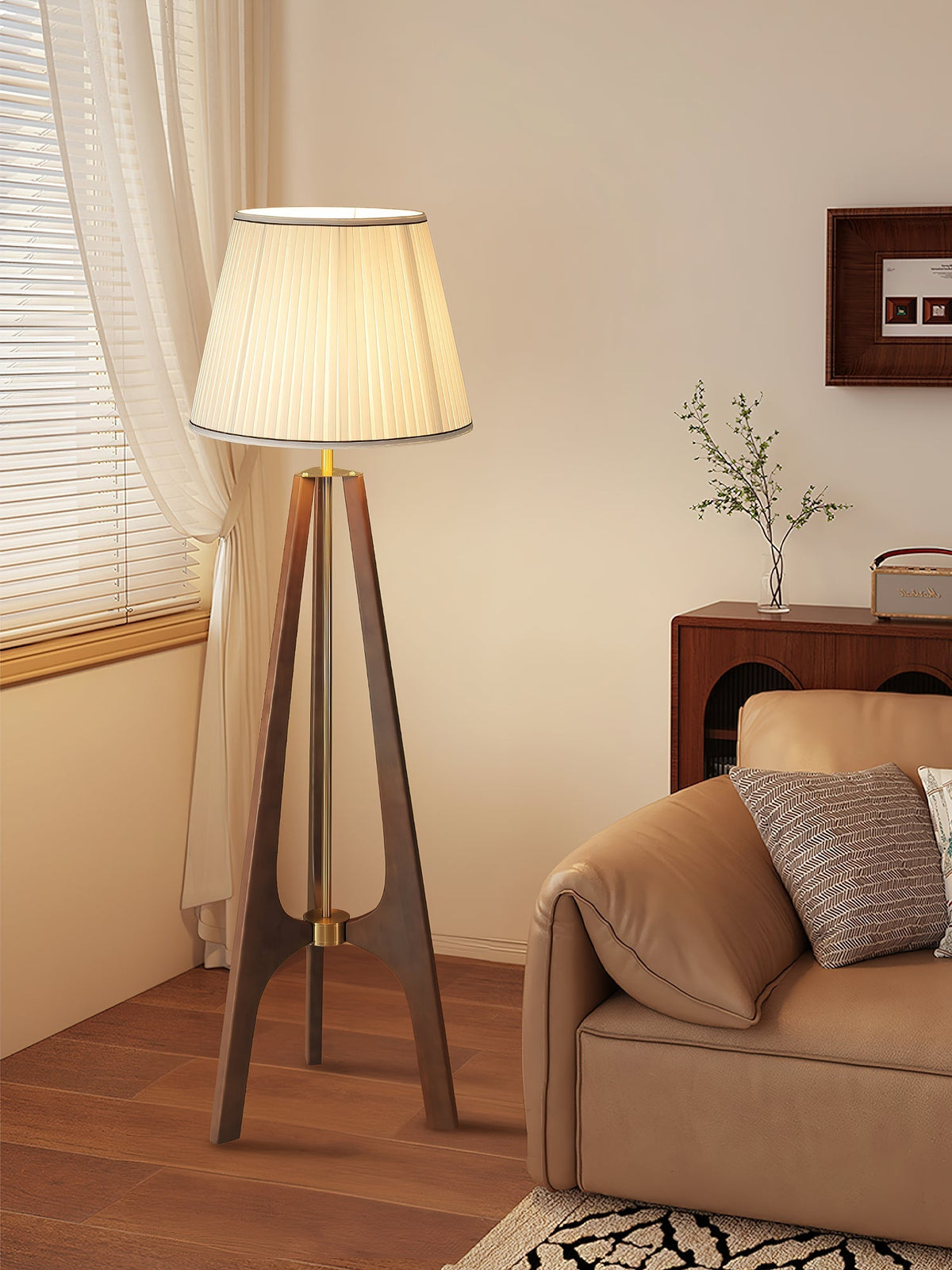 Halvyn Tripod vloerlamp