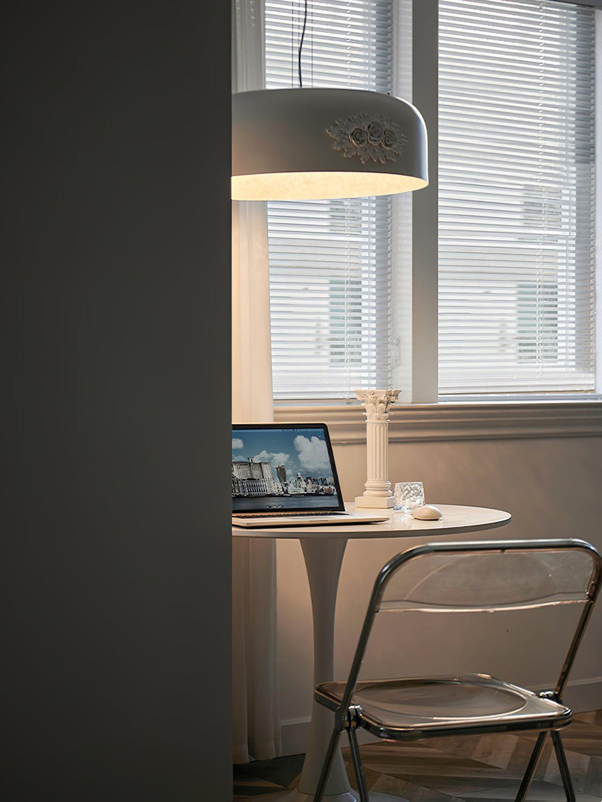 Vilaeos Minimalistische wandlamp van hars