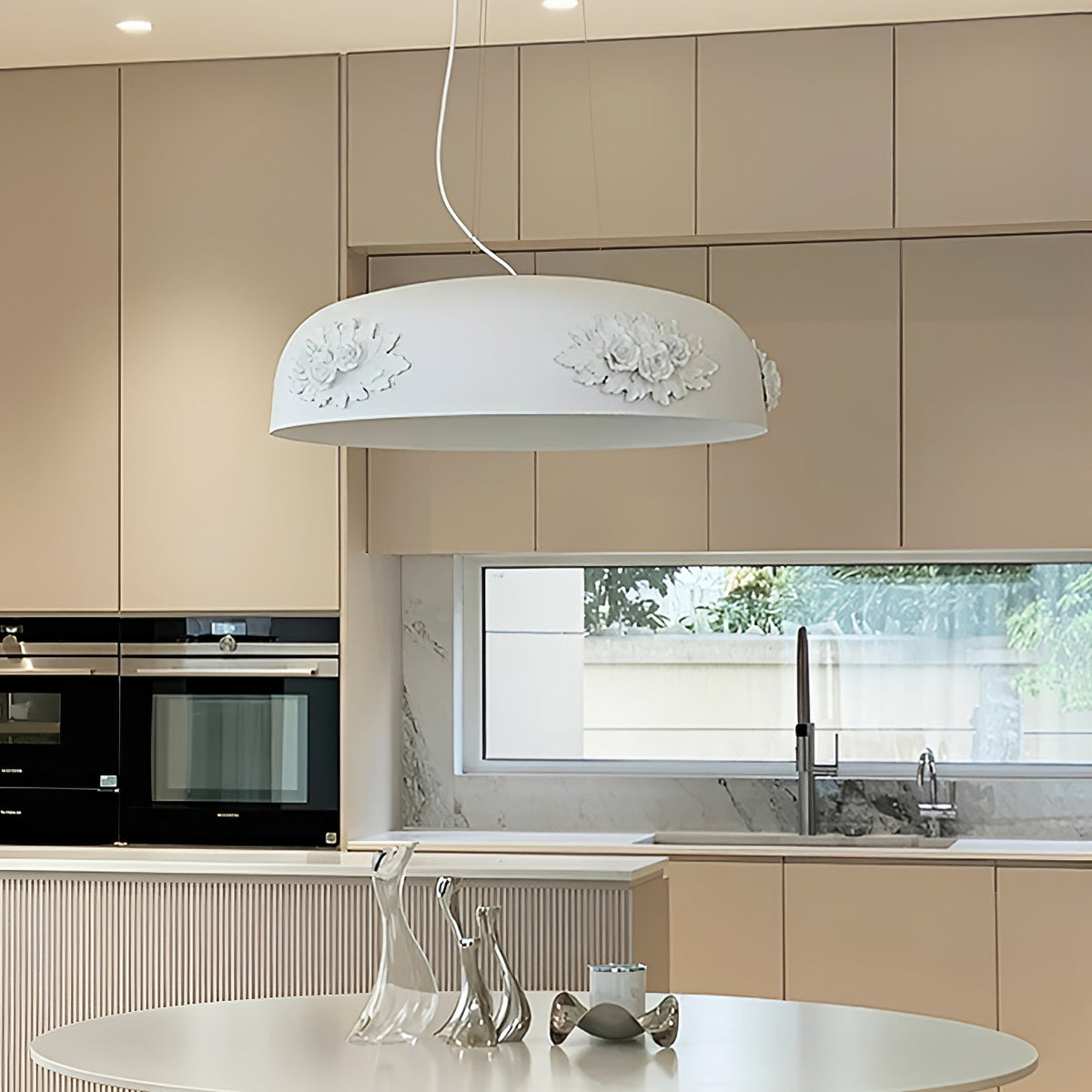 Vilaeos Minimalistische wandlamp van hars