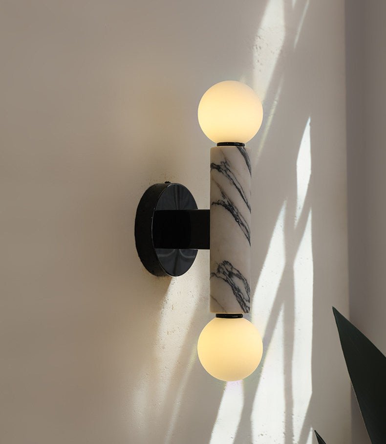 Oreleaine Orb wandlamp