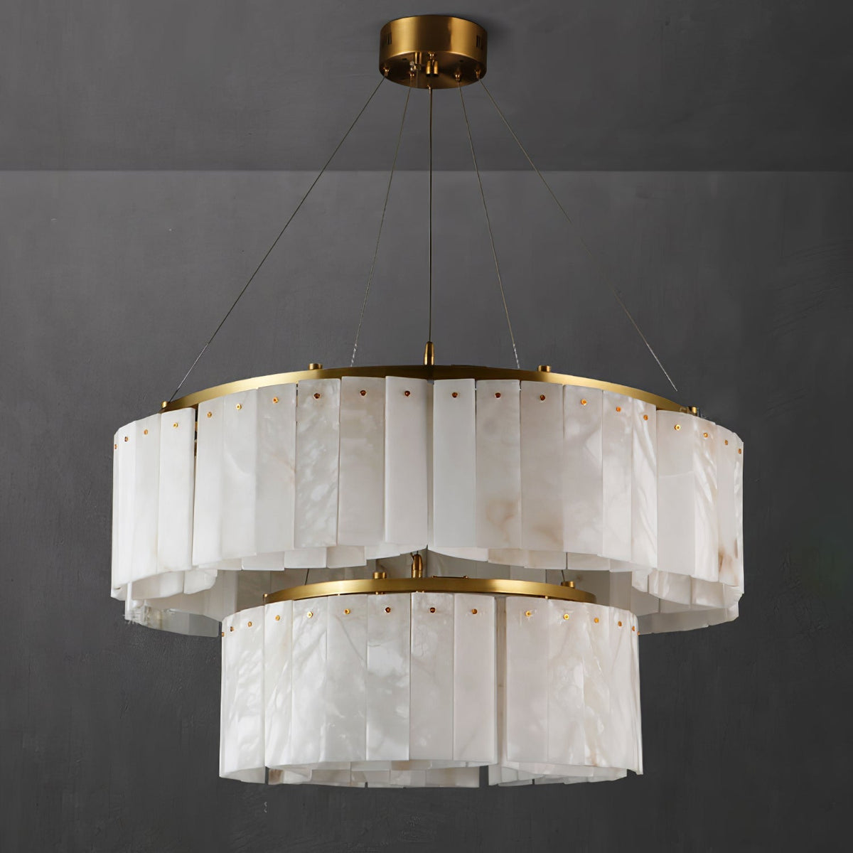 Ilveliel dubbele hanglamp met albasten kap in goudkleurige afwerking