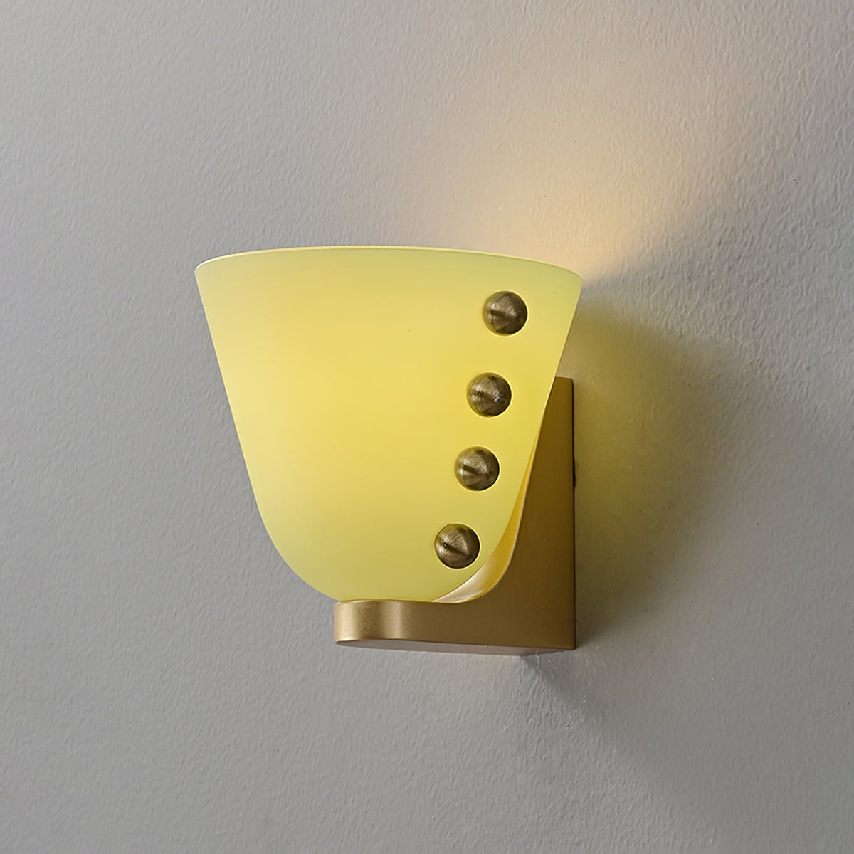 Dominic Minimalistische wandlamp van glas