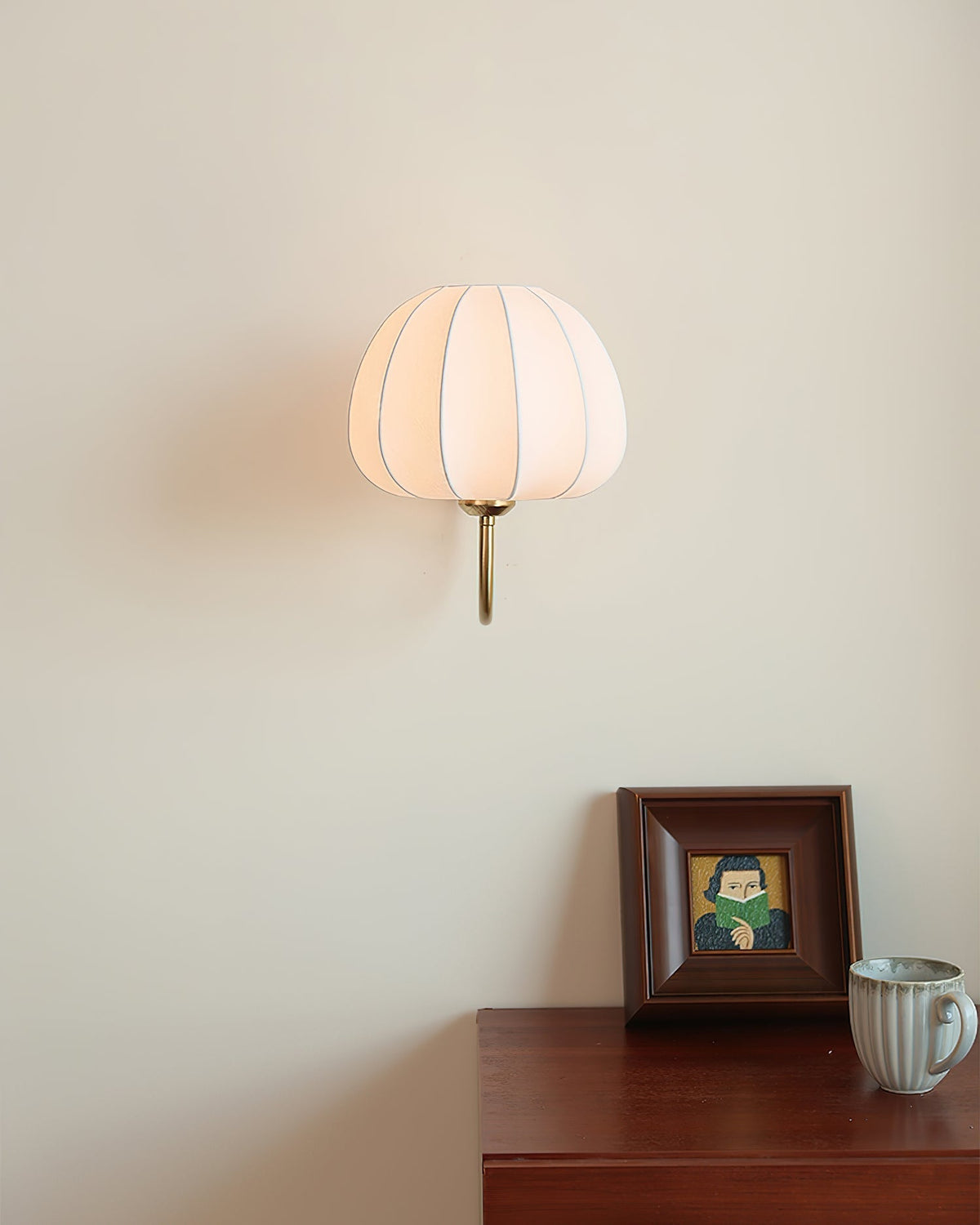 Pearl wandlamp