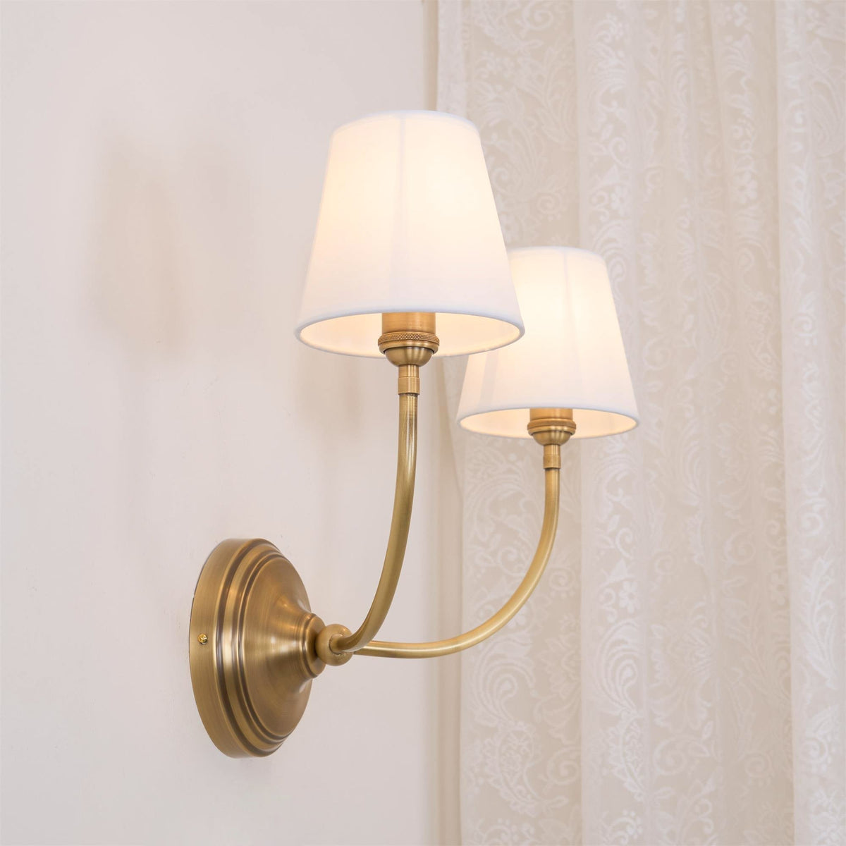 Lumoise wandlamp