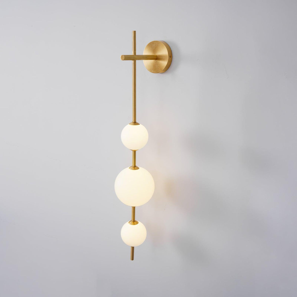 Miriiella wandlamp Verticale Bol Minimalistisch