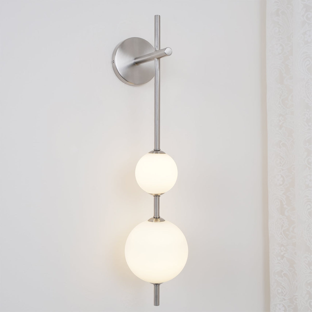 Miriiella wandlamp Verticale Bol Minimalistisch