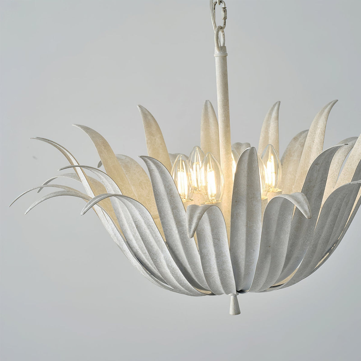 Selivaine hanglamp met bloemblaadjes