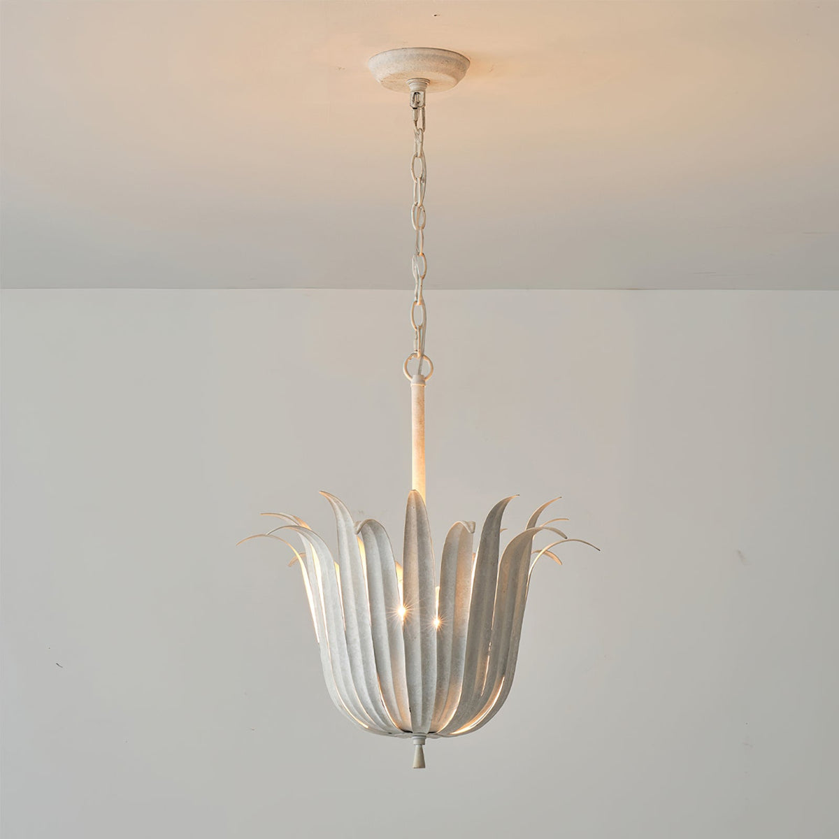 Selivaine hanglamp met bloemblaadjes