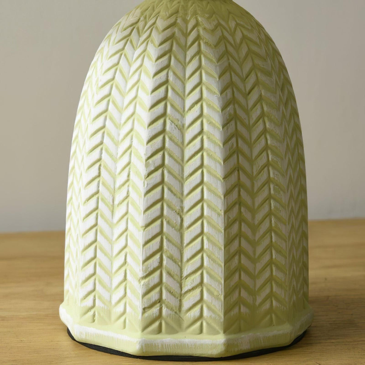 Xenlor Vintage tafellamp van stof in lichtgroen met beige kap