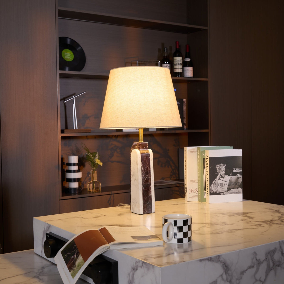 Jovix moderne tafellamp van marmer