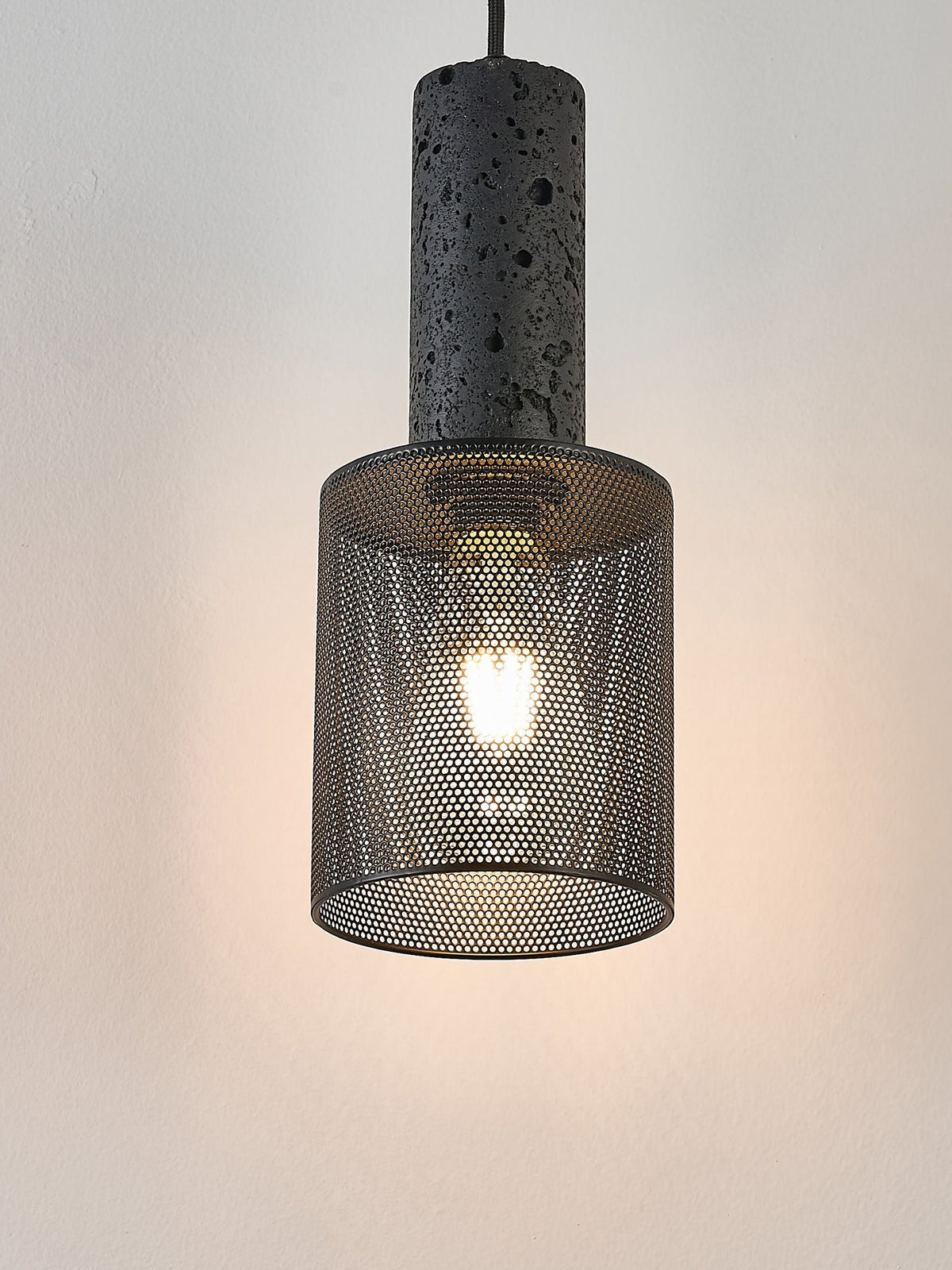 Mona Zwart travertin Metaal Mesh hanglamp