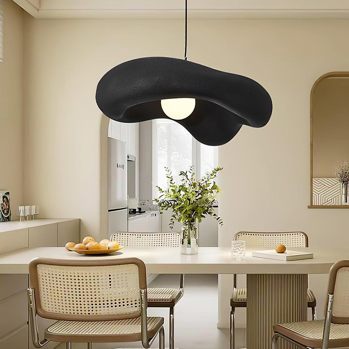 Hanglamp van hars in organische vorm voor moderne interieurs natuurlijk