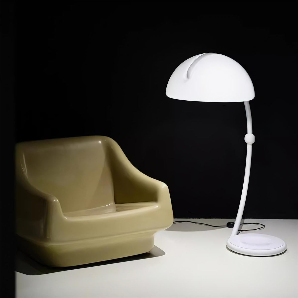 Sweep vloerlamp