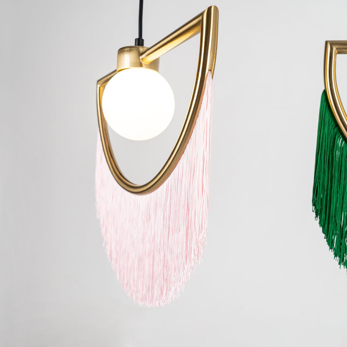 Sirove hanglamp met stoffen franjes bol retro bohemian