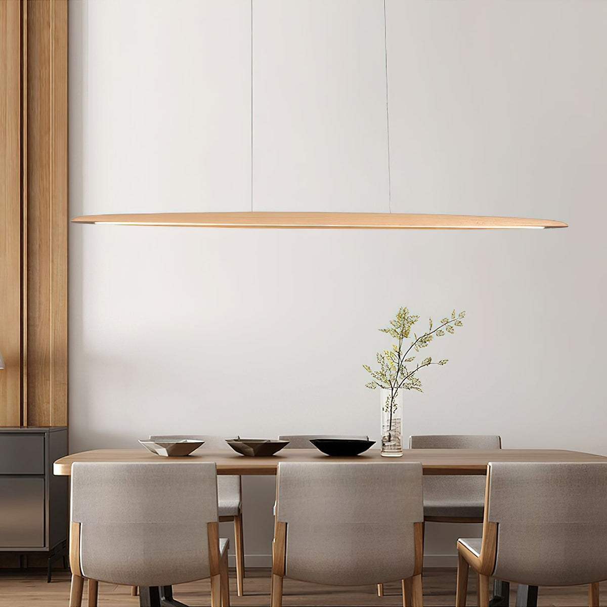 Zing lineaire hanglamp in walnootkleur met warm licht