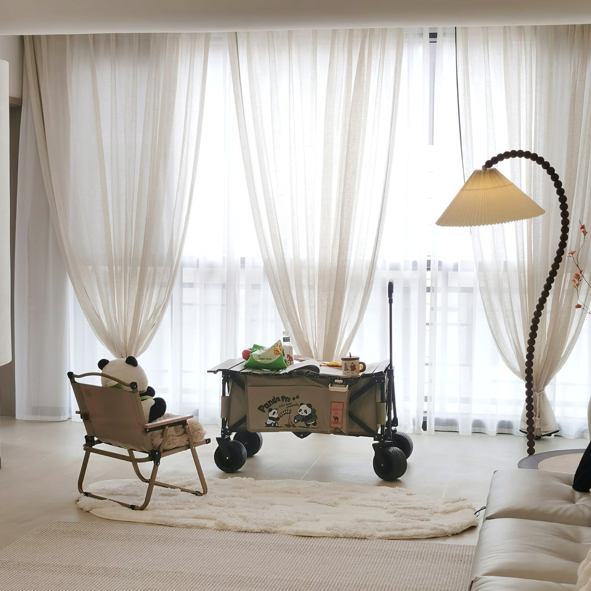 Nadia Moderne vloerlamp van walnoothout