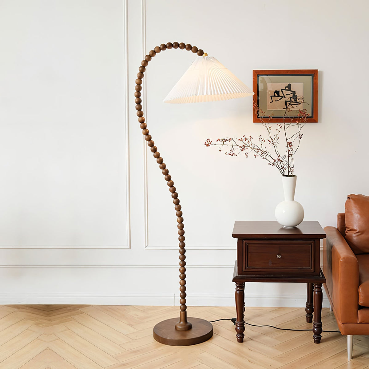 Nadia Moderne vloerlamp van walnoothout