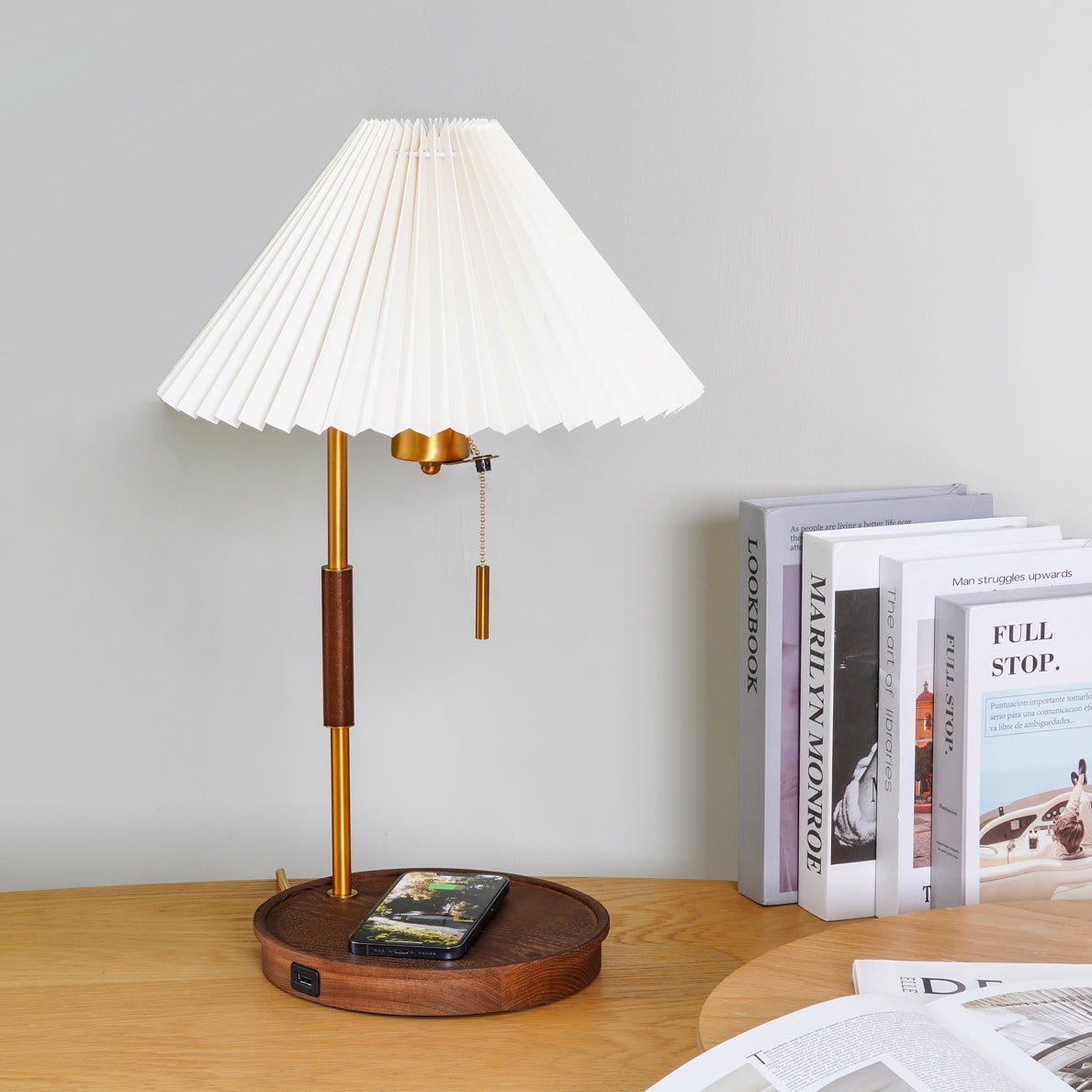 Vellain Retro tafellamp