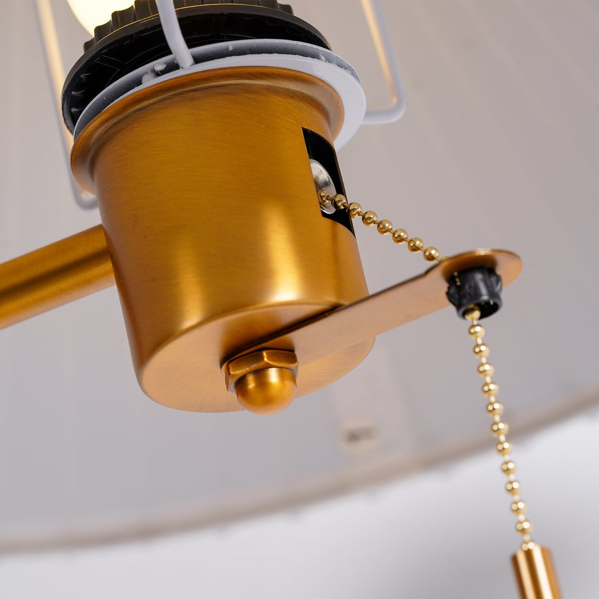 Sylivette Brim Retro Plooide Houten tafellamp