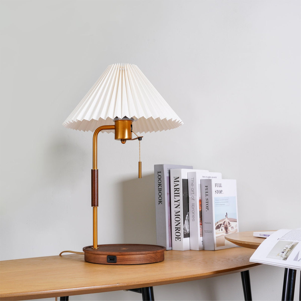 Vellain Retro tafellamp