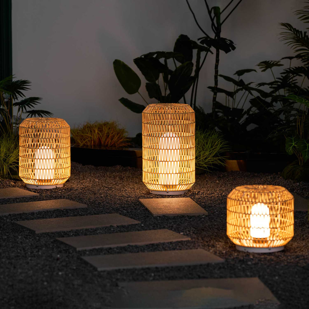 Woven rotan buitenwandlamp