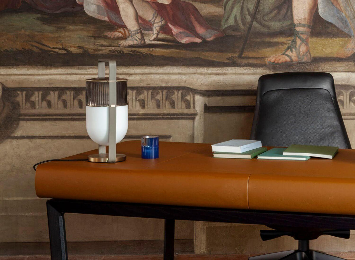 Kiorven artistieke tafellamp van glas