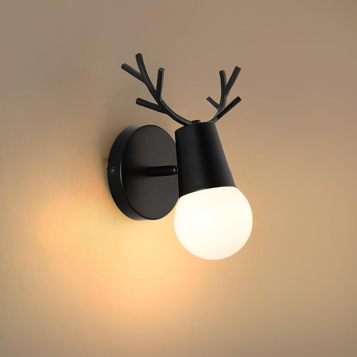 Liveny Speelse wandlamp