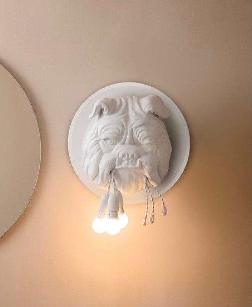 Umeri wandlamp Bulldog Sculpture Whimsical