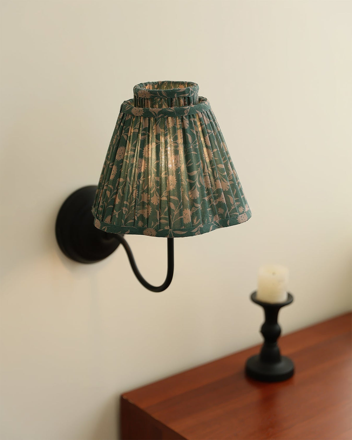 Ravion Swing Arm wandlamp
