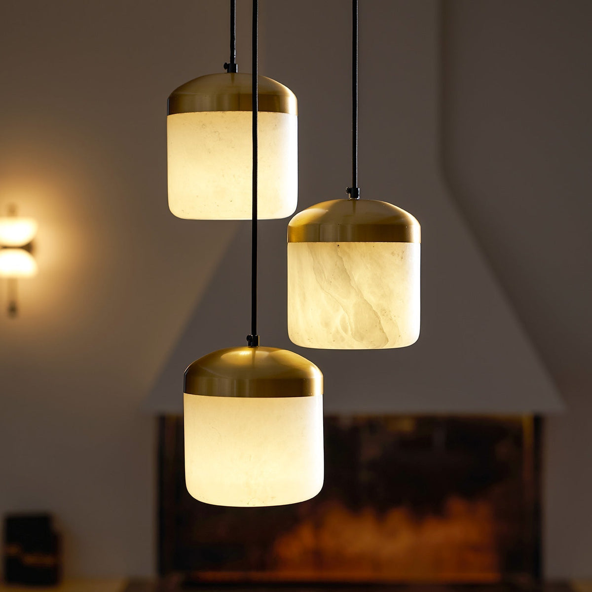 Arquesian hanglamp van albast in