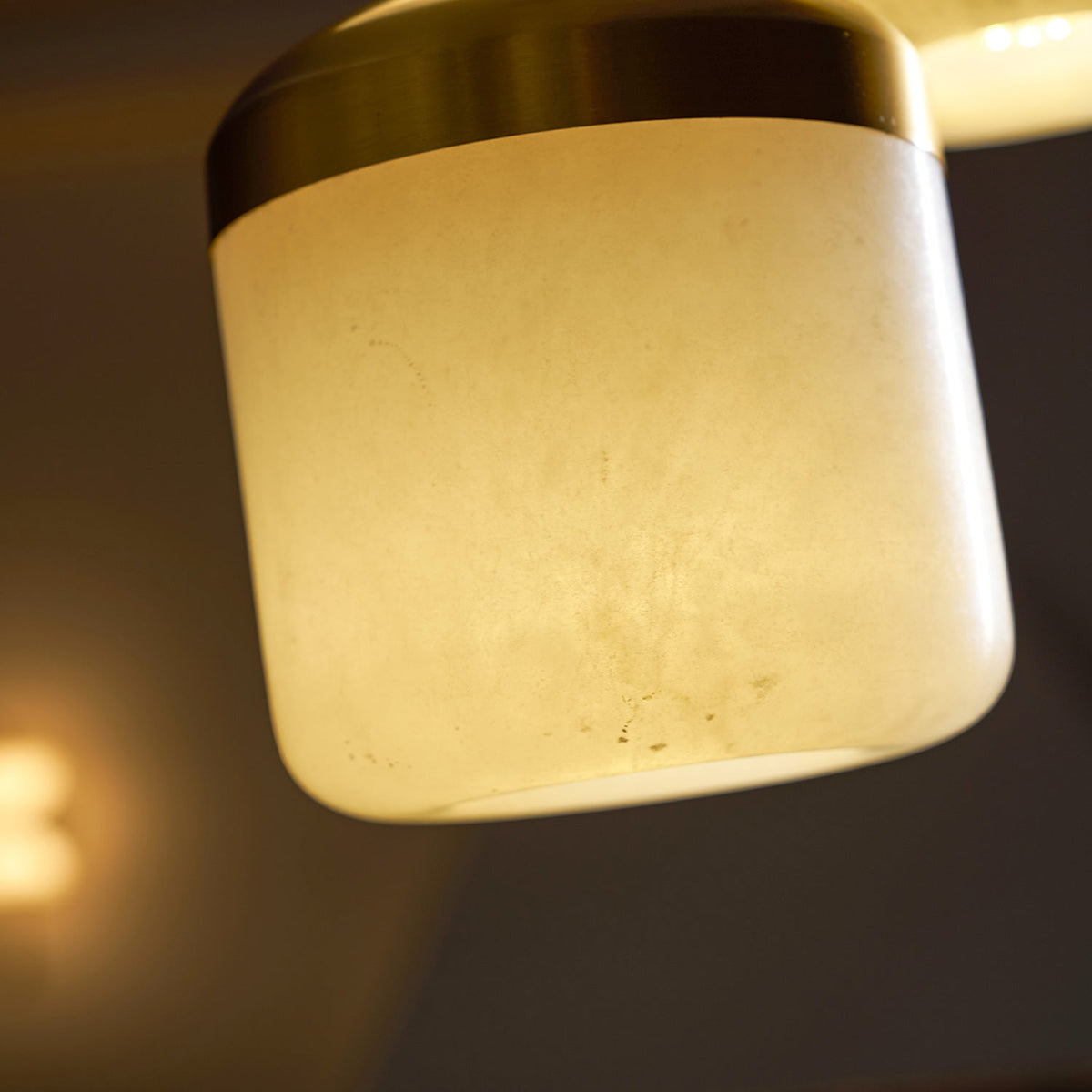 Arquesian hanglamp van albast in