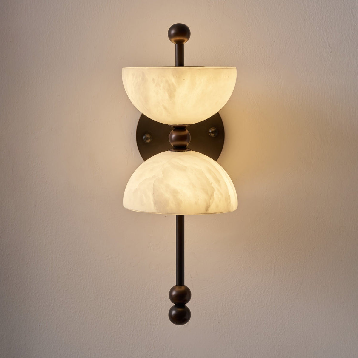 Caluaine wandlamp