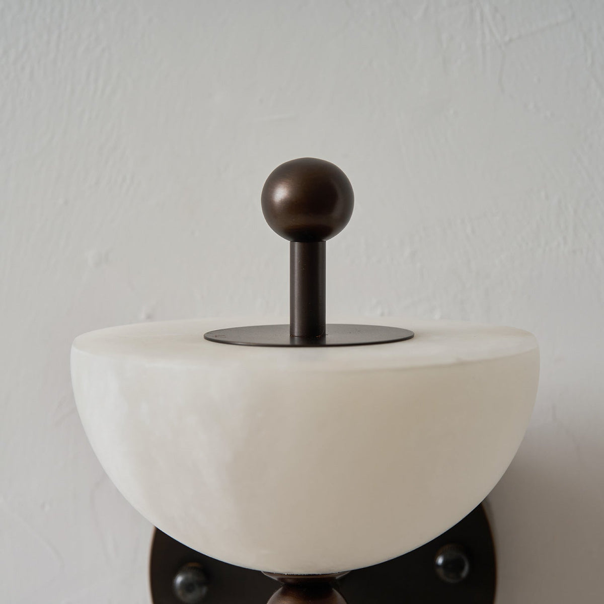 Caluaine wandlamp