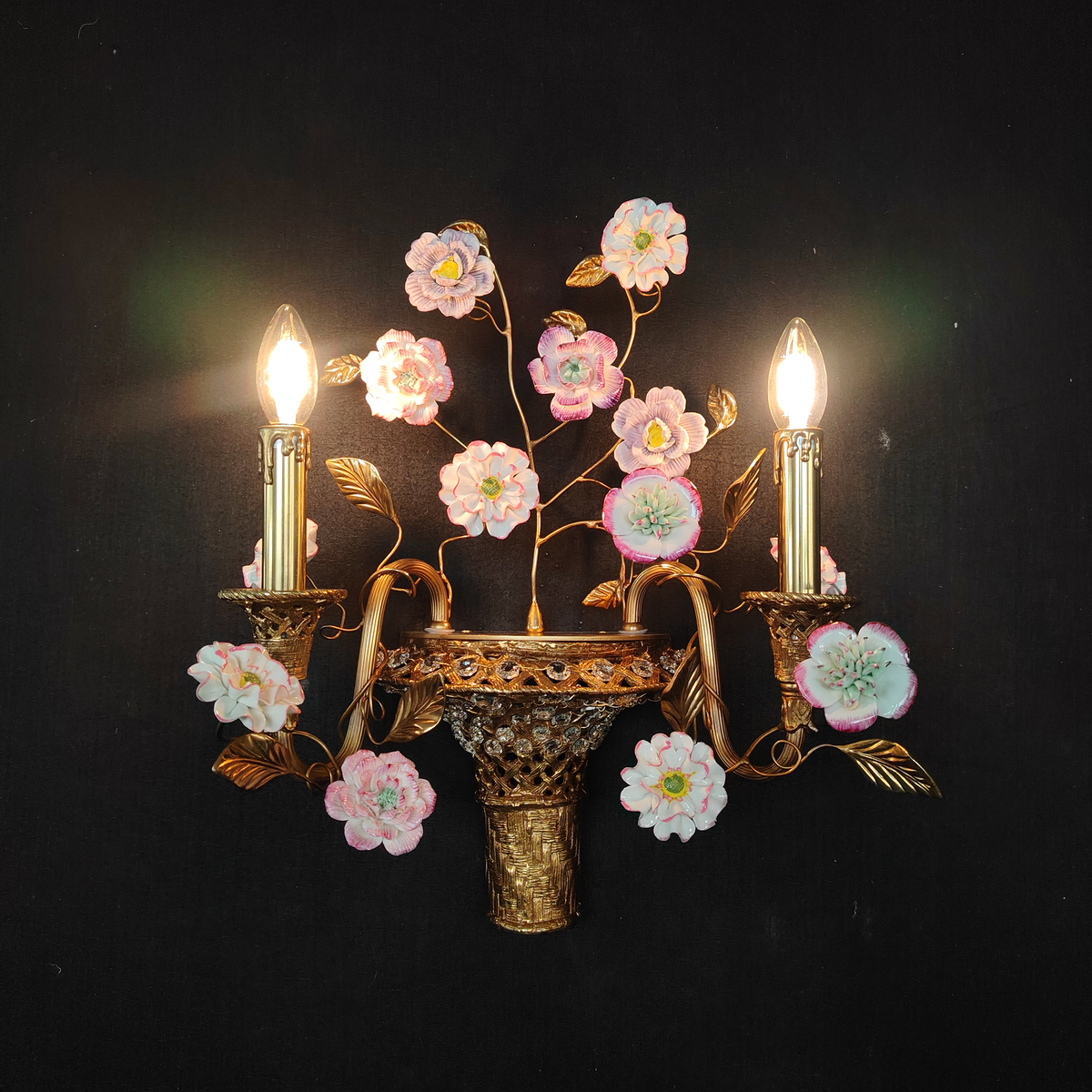 Violette wandlamp