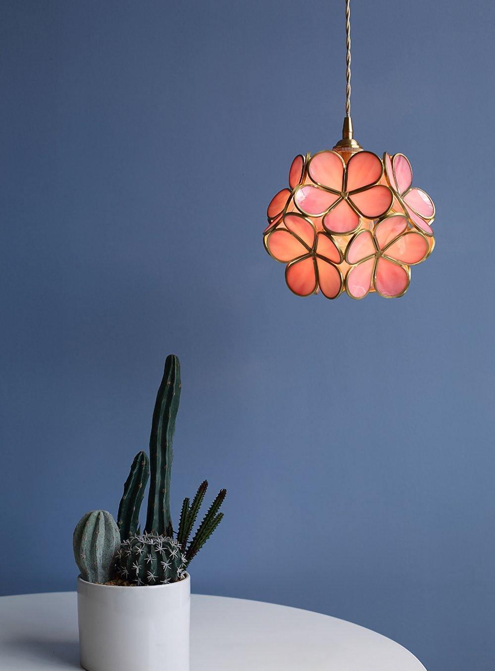 Velelise hanglamp met glazen bloemblaadjes voor keuken