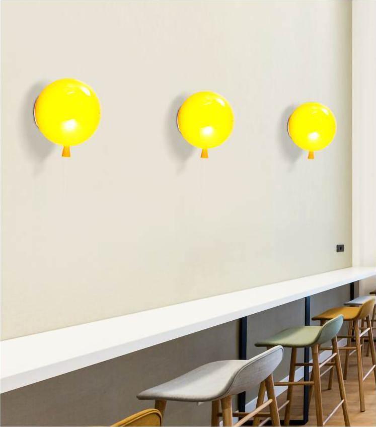 Kiri Vrolijk Dromerige ballonnen Kunststof Wandlamp