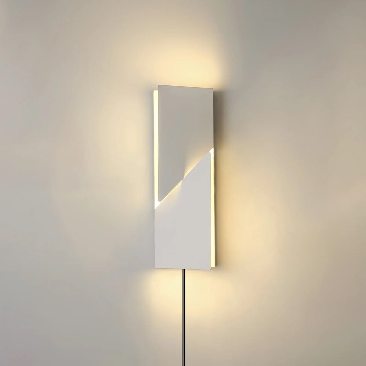 Arthaen Shadows Grand wandlamp