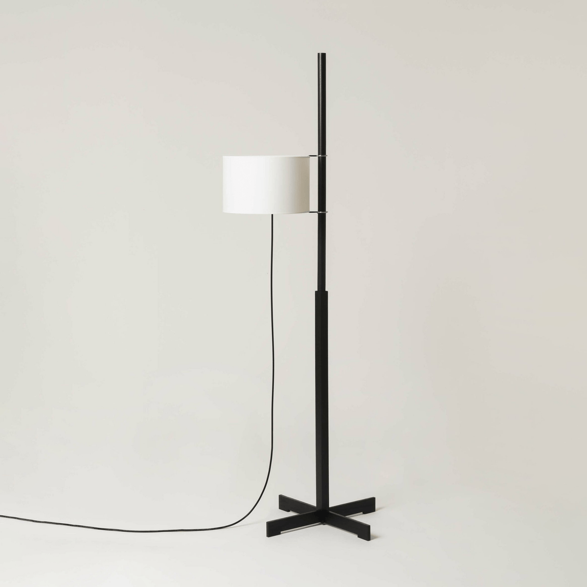 Jex Houten Stoffen vloerlamp
