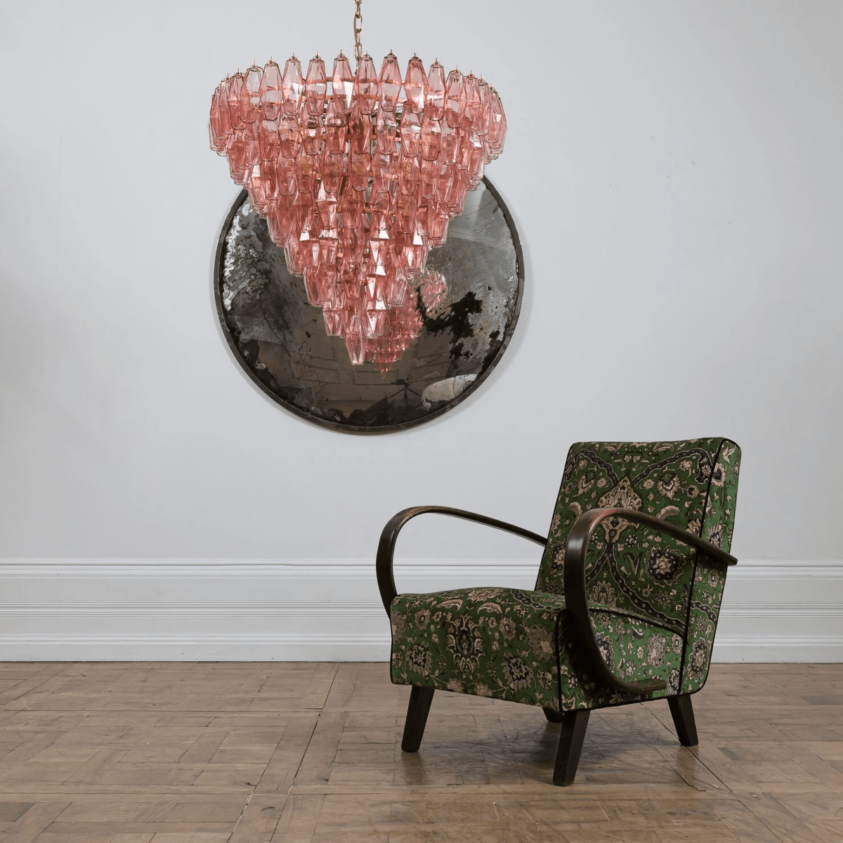 Eirenora Kroonluchter met Lagen van Roze Facettig glas in Vintage Stijl