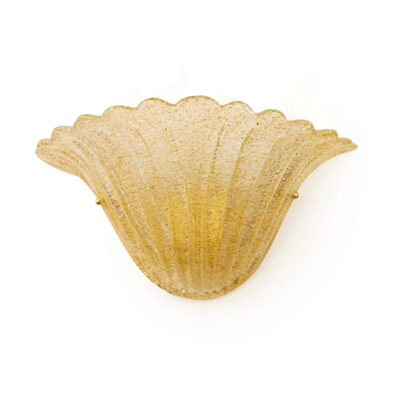 Celoeria wandlamp van glas met scallop rand textuurglas elegant
