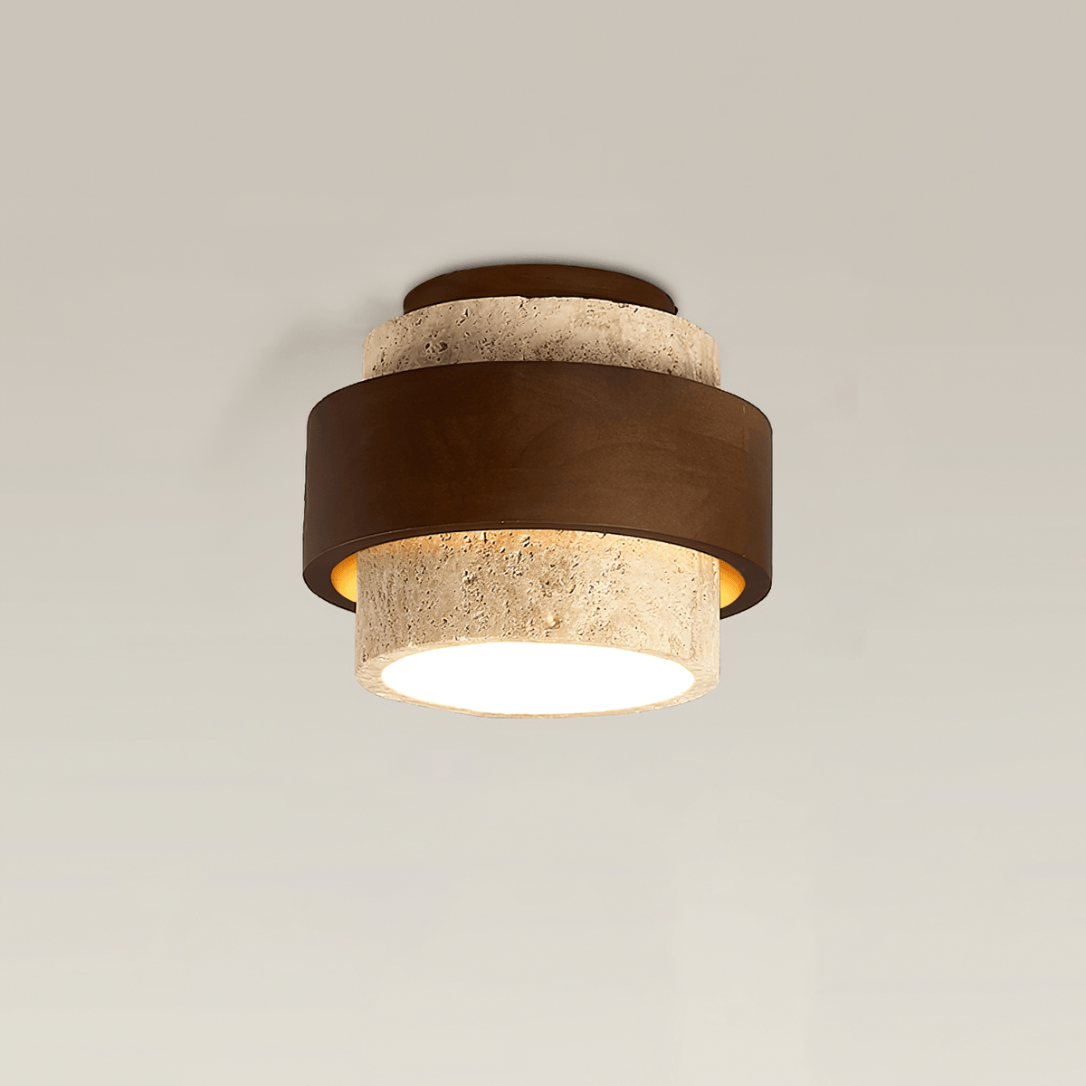 Perra plafondlamp met geconcentreerde ringen van travertin en donker walnoot