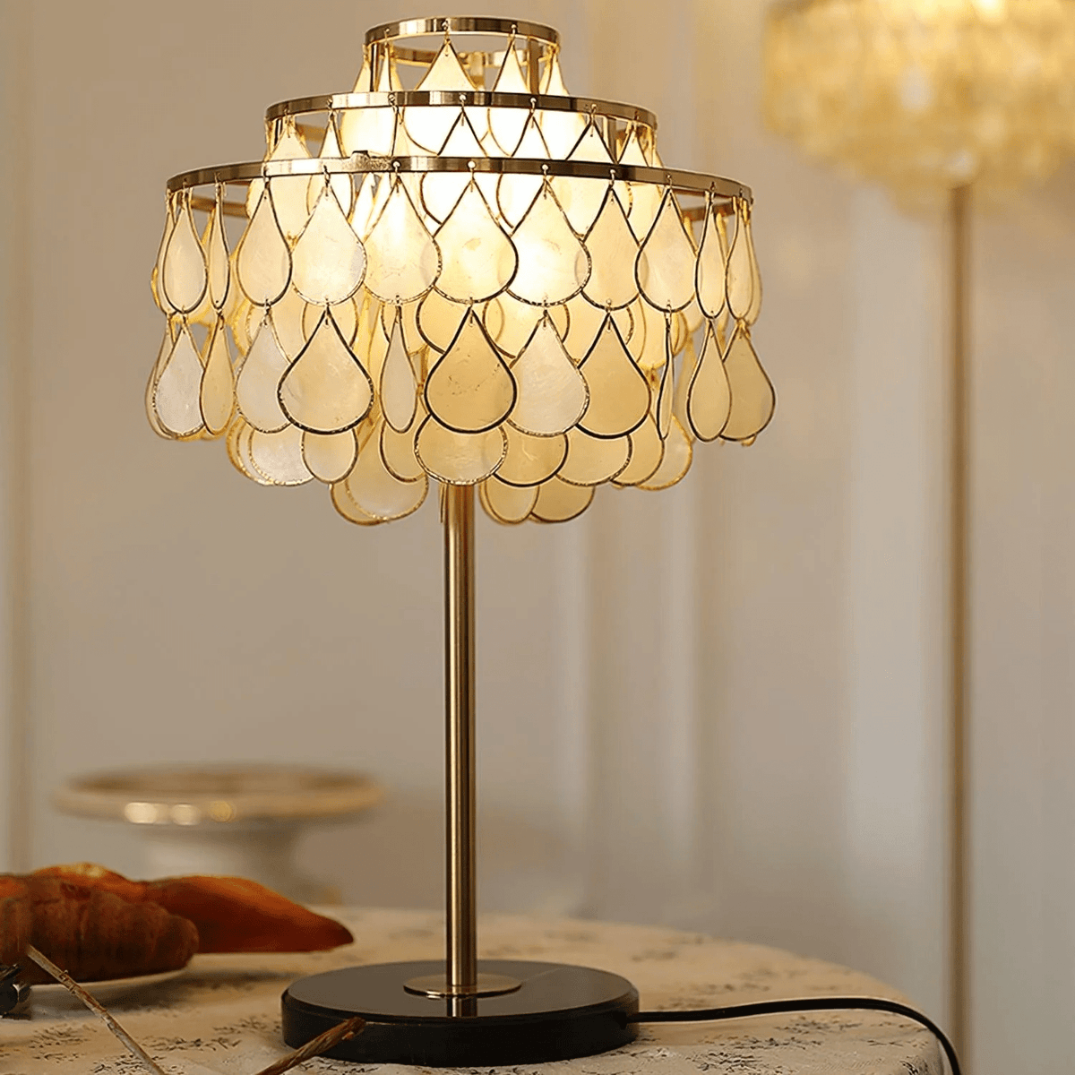 Jacob luxe Teardrops Schelp-tafellamp