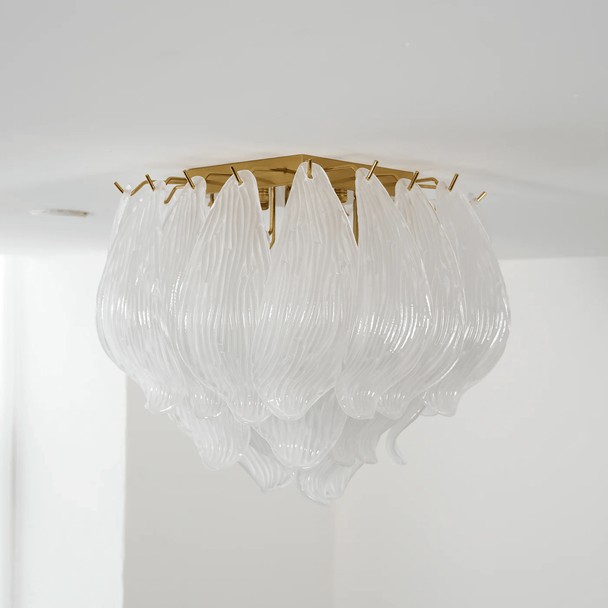 Liorivina plafondlamp Murano bloemblaadjes handgemaakte glas vlakke plafondlamp