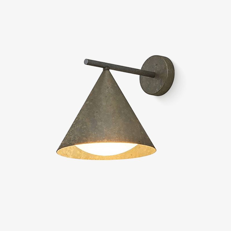 Forgecone Rustieke wandlamp met conische vorm