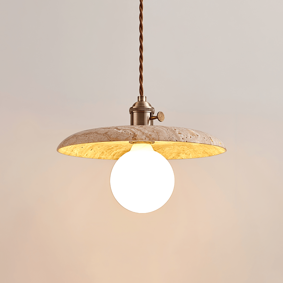 Tavaora minimalistische hanglamp van geel travertin