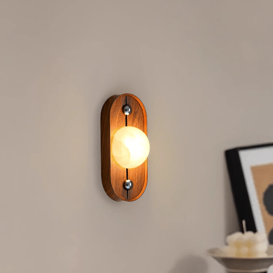 Orlin albasten wandlamp hout